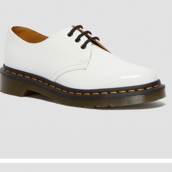 Dr Martens White Patent Leather Oxfords WOMENS SIZE 7 - Picture 2 of 10